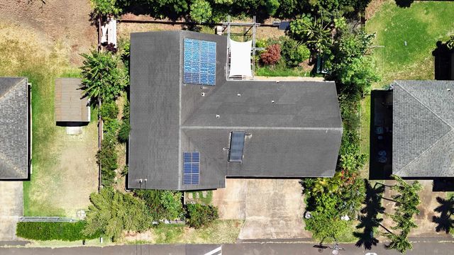 533 Pili Loko St, Paia, HI 96779