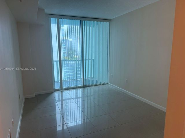 1900 N Bayshore Drive 1707, Miami, FL 33132