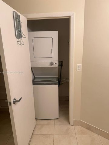 1900 N Bayshore Drive 1707, Miami, FL 33132