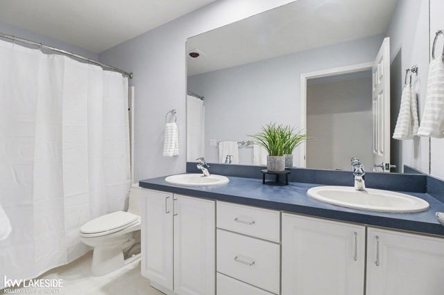 30515 Rushmore Circle, Franklin, MI 48025