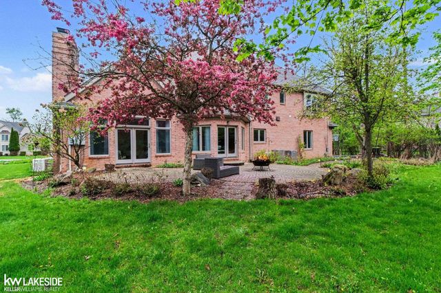 30515 Rushmore Circle, Franklin, MI 48025