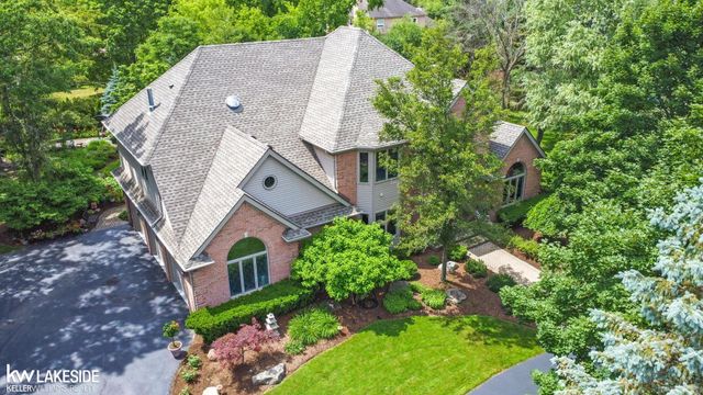 30515 Rushmore Circle, Franklin, MI 48025