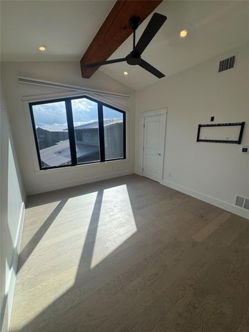 19213 Lost Tree BLVD, Spicewood, TX 78669