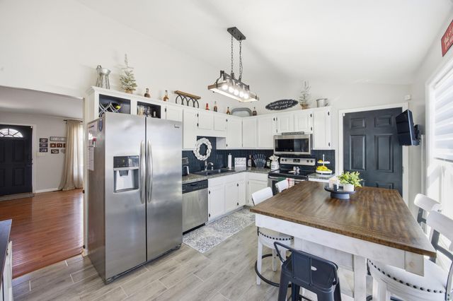 108 Southcreek Drive, Nicholasville, KY 40356