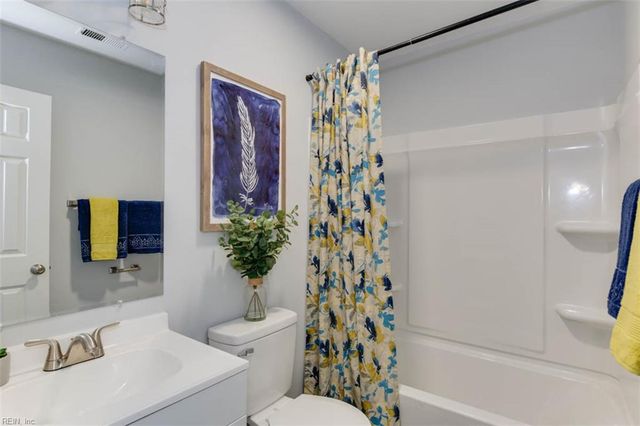 1265 Credle RD, Virginia Beach, VA 23454