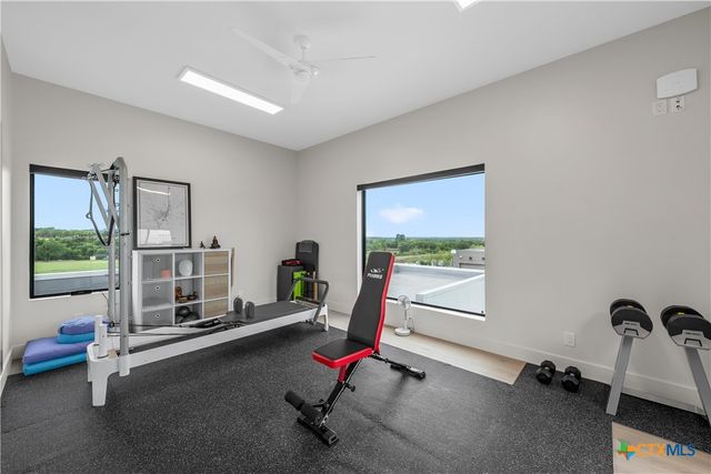 356 Bold Springs Court, West, TX 76691
