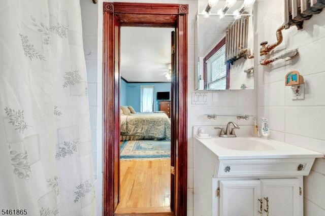 204 Vose Ave, South Orange Village Twp., NJ 07079