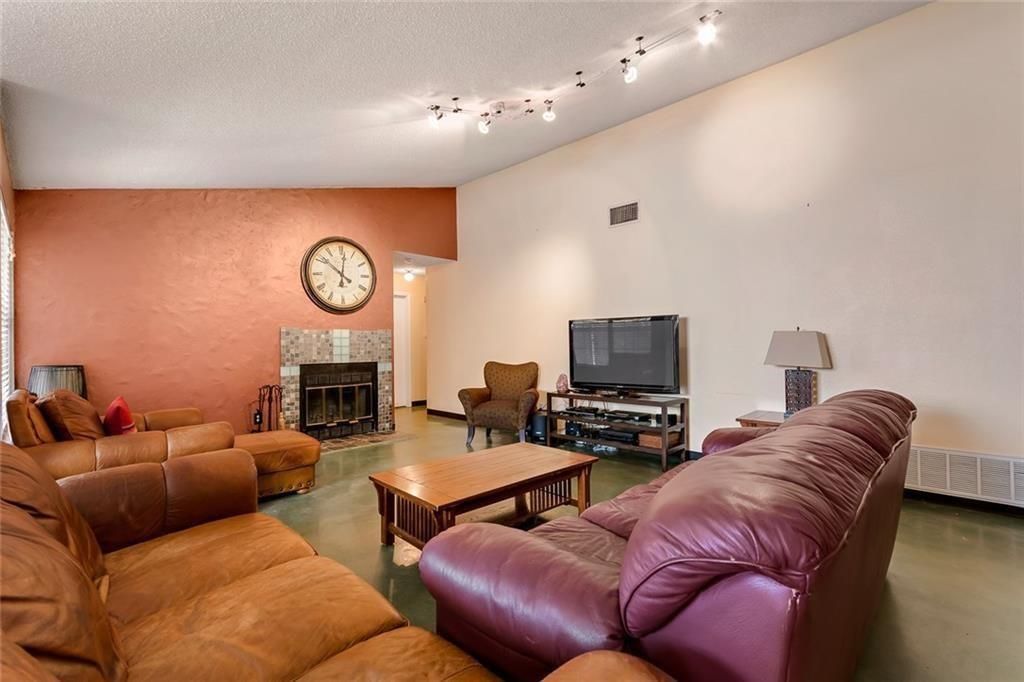 12718 COVINGTON TRL, Austin, TX 78727