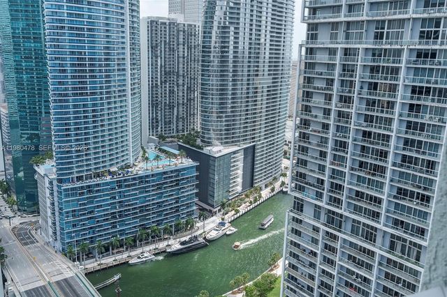 500 Brickell Ave 4101, Miami, FL 33131