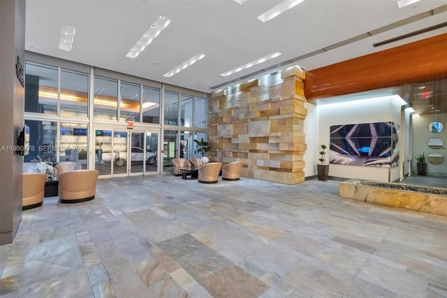 500 Brickell Ave 4101, Miami, FL 33131