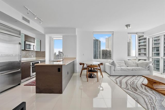 500 Brickell Ave 4101, Miami, FL 33131