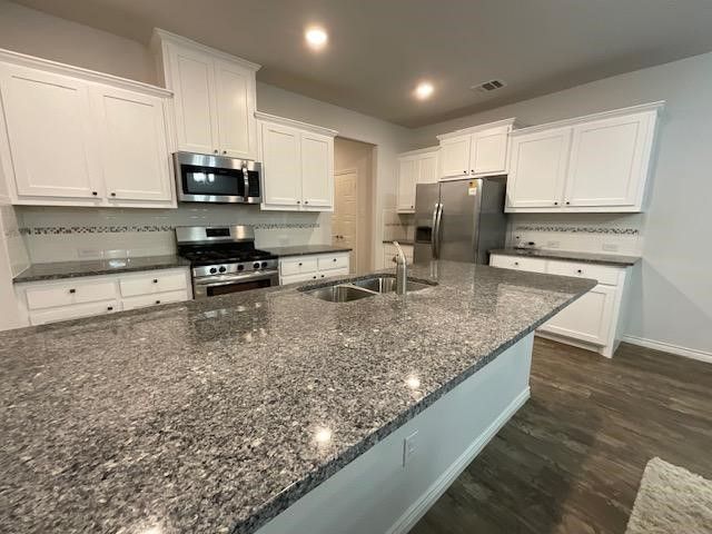 2245 Miramar Drive, Little Elm, TX 75068