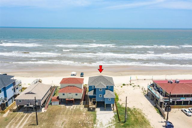 109 D Santar Loop, Surfside Beach, TX 77541