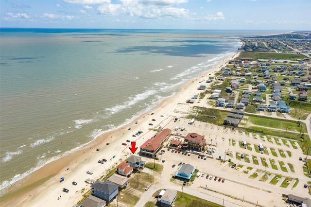 109 D Santar Loop, Surfside Beach, TX 77541