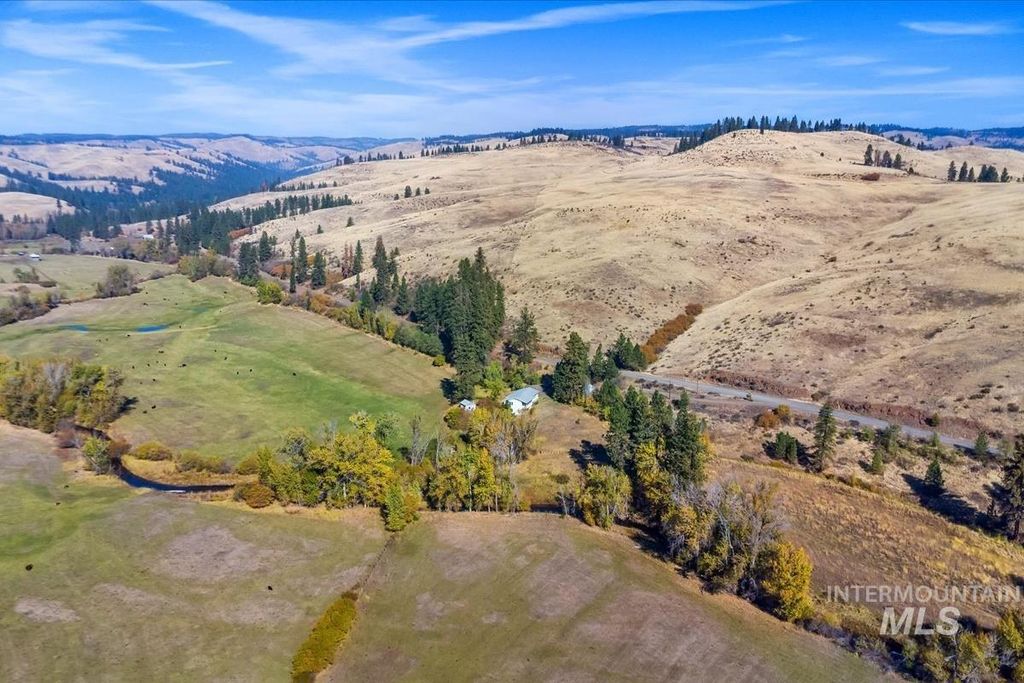 2687 West Fork Rd, Fruitvale, ID 83612 photo 2