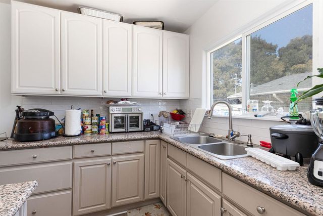 1821 74Th Ave, Oakland, CA 94621