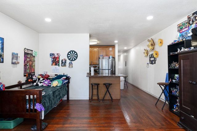 1821 74Th Ave, Oakland, CA 94621