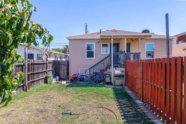 1821 74Th Ave, Oakland, CA 94621