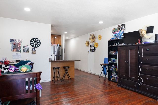 1821 74Th Ave, Oakland, CA 94621