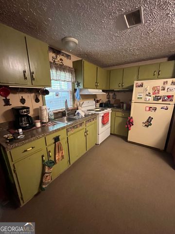 68 Nelson Lane, Hiawassee, GA 30546