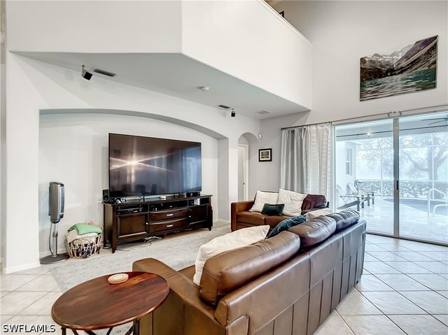 8359 Laurel Lakes BLVD, Naples, FL 34119