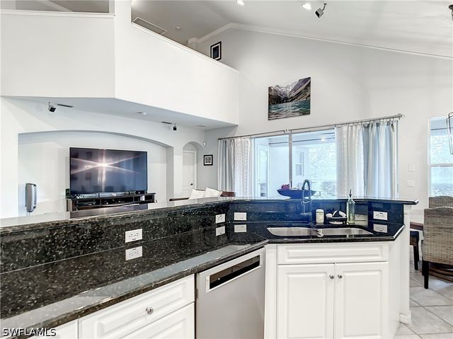 8359 Laurel Lakes BLVD, Naples, FL 34119
