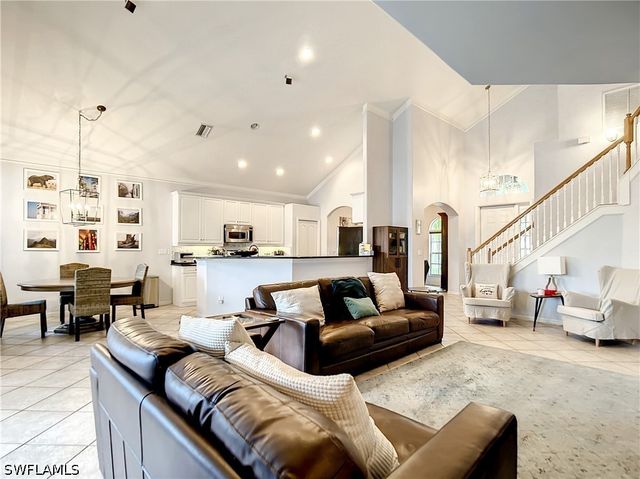 8359 Laurel Lakes BLVD, Naples, FL 34119