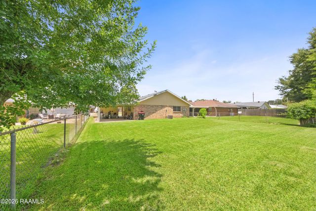 111 Winsor Drive, Lafayette, LA 70507