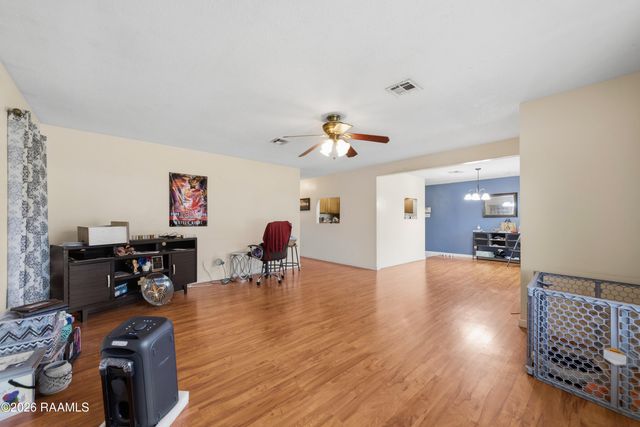 111 Winsor Drive, Lafayette, LA 70507