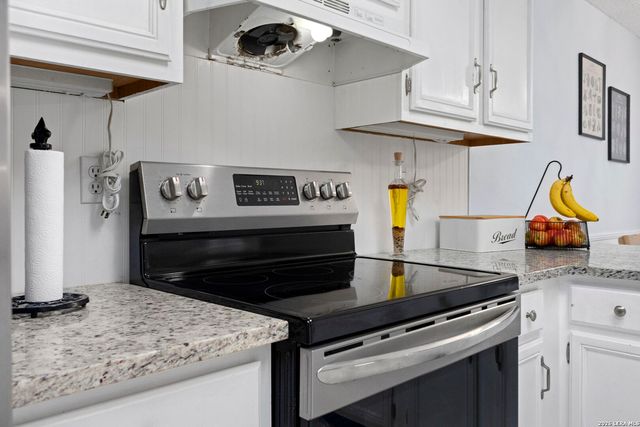 3519 MISTIC GRV, San Antonio, TX 78247