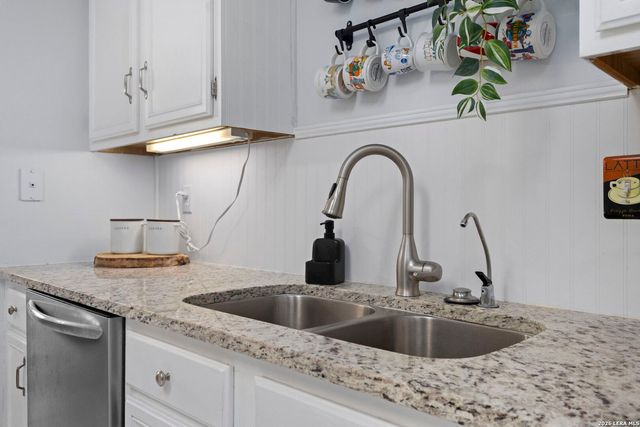 3519 MISTIC GRV, San Antonio, TX 78247