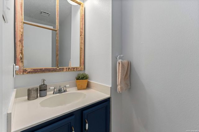 3519 MISTIC GRV, San Antonio, TX 78247