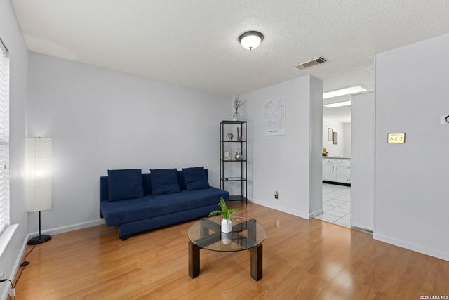 3519 MISTIC GRV, San Antonio, TX 78247