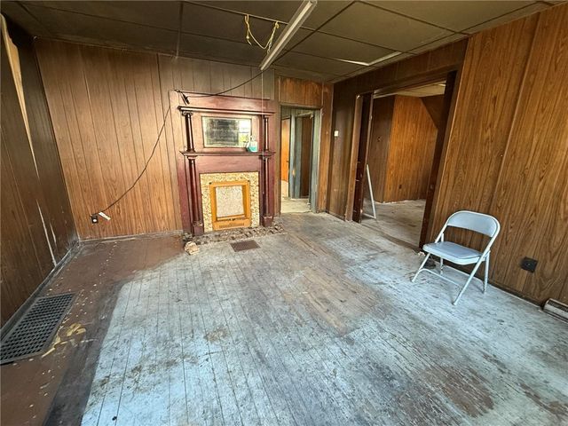 104 E CHURCH AVENUE, Masontown, PA 15461