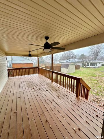 24 Appomatox Avenue, Jacksonville, IL 62650