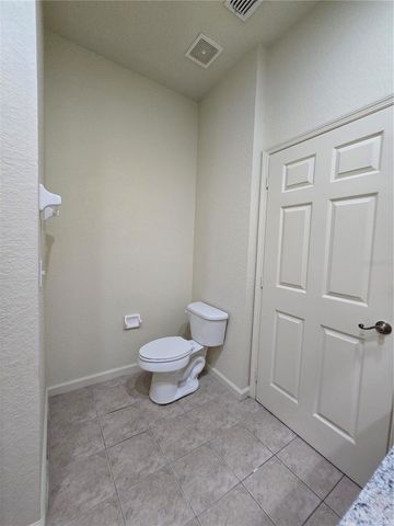 3001 LAUREL RUN LANE 203, Kissimmee, FL 34741