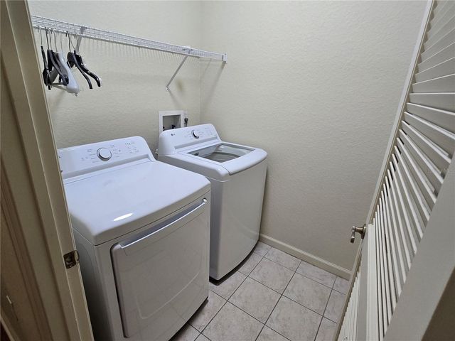 3001 LAUREL RUN LANE 203, Kissimmee, FL 34741