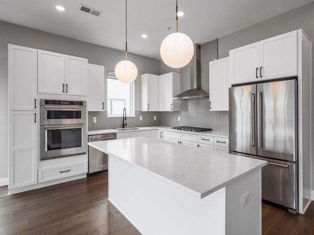 695 Civitas Avenue, D401, Columbus, OH 43215