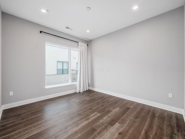 695 Civitas Avenue, D401, Columbus, OH 43215