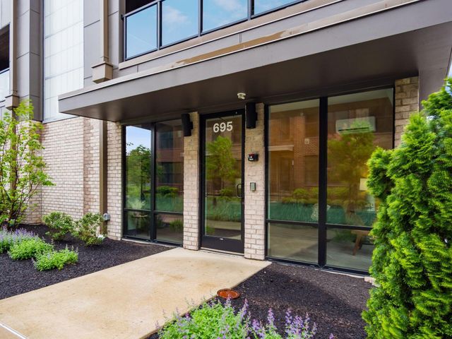 695 Civitas Avenue, D401, Columbus, OH 43215