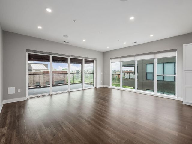 695 Civitas Avenue, D401, Columbus, OH 43215