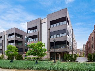695 Civitas Avenue, D401, Columbus, OH 43215