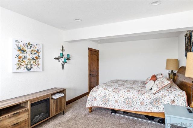 1379 Sunny Heights Road, Fallbrook, CA 92028