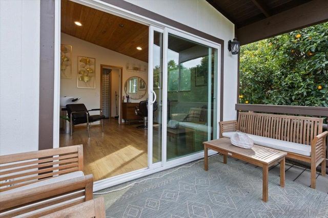 1379 Sunny Heights Road, Fallbrook, CA 92028