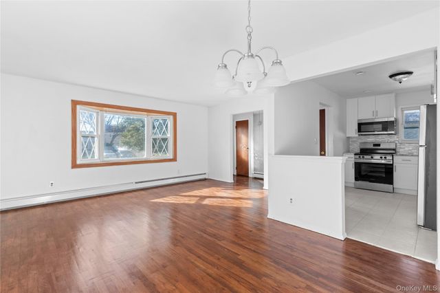 345 41 ST Street, Copiague, NY 11726