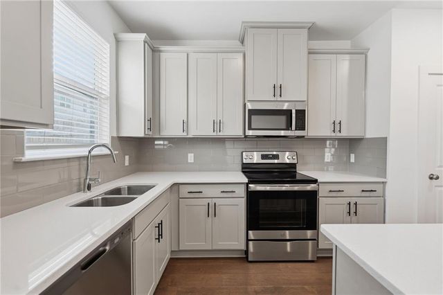 6414 Shalks Crossing Drive, Lithonia, GA 30058