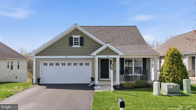 184 KENNETH DR, Leola, PA 17540