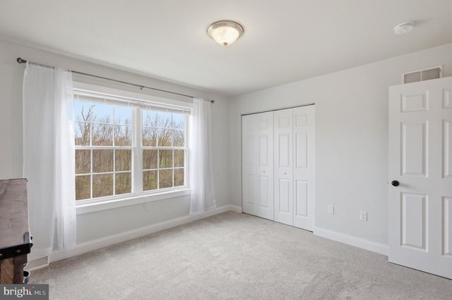184 KENNETH DR, Leola, PA 17540