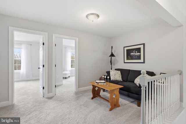 184 KENNETH DR, Leola, PA 17540