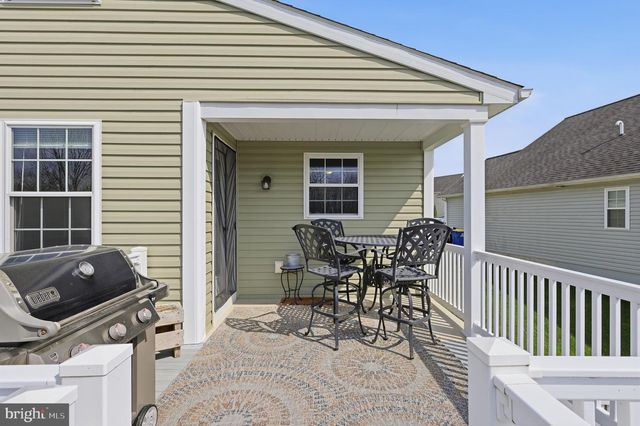 184 KENNETH DR, Leola, PA 17540